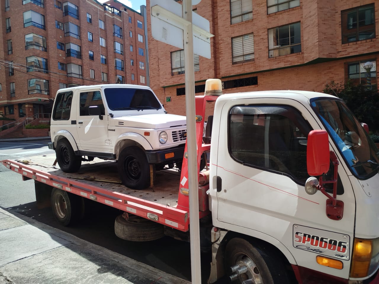 Transporte en Grúa 6